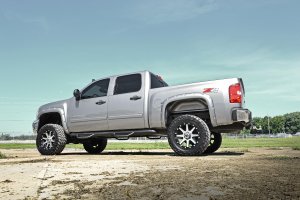 GMC Sierra 1500 Suspension Lift Kit - Front + Rear - Rough Country - 6-Inch Lift - '07-'13